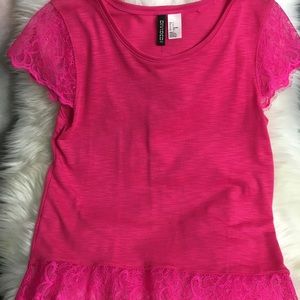 Pretty in pink💕 gently used clothing😊